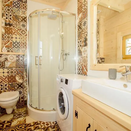 Trzy Doliny Zakopane, Three Valleys With Jacuzzi شاليه